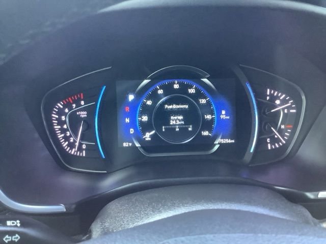 2020 Hyundai Santa Fe Limited - Photo 23
