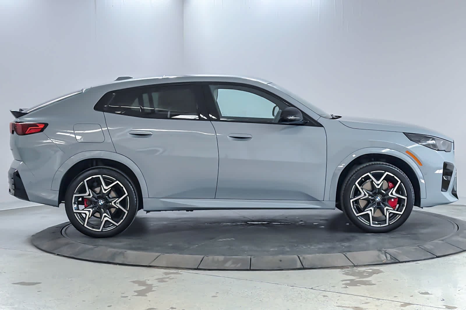 New 2026 Brooklyn Grey Metallic BMW xDrive28i image 8