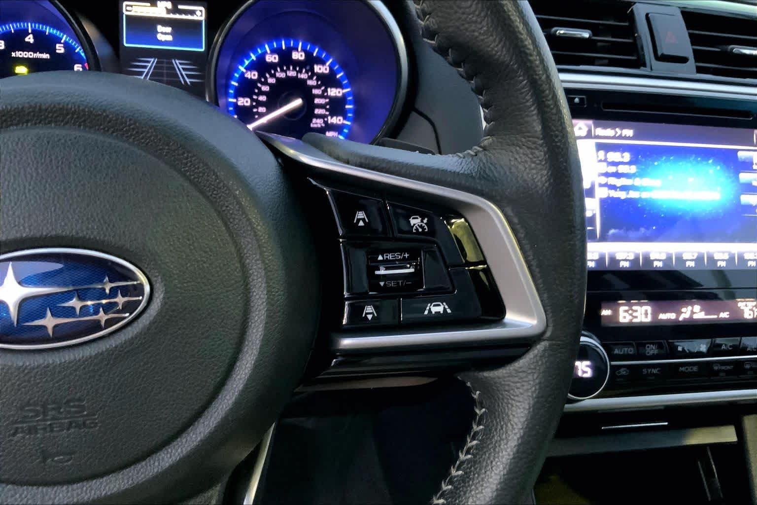Used 2018 Twilight Blue Metallic Subaru Limited image 23