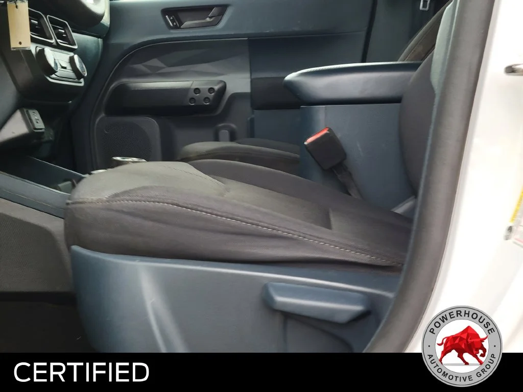 Used 2022 White Ford XL image 24