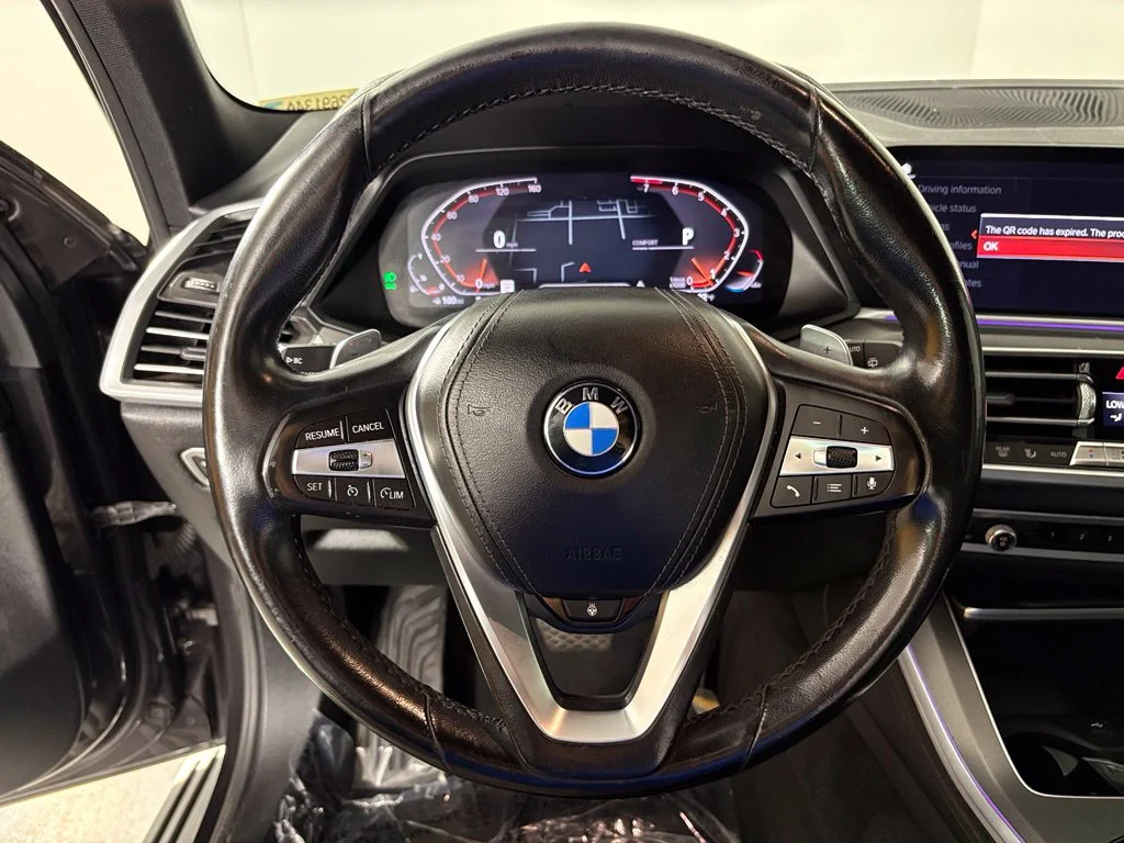 Used 2020 Gray BMW sDrive40i image 24