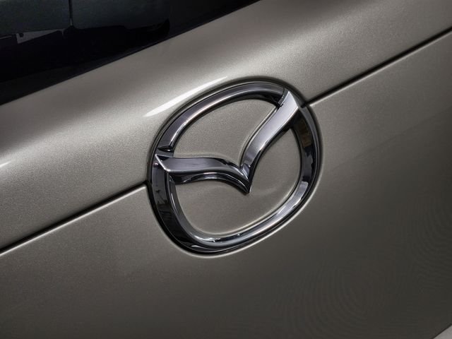 Used 2024 Silver Mazda 2.5 S Select Sport image 9