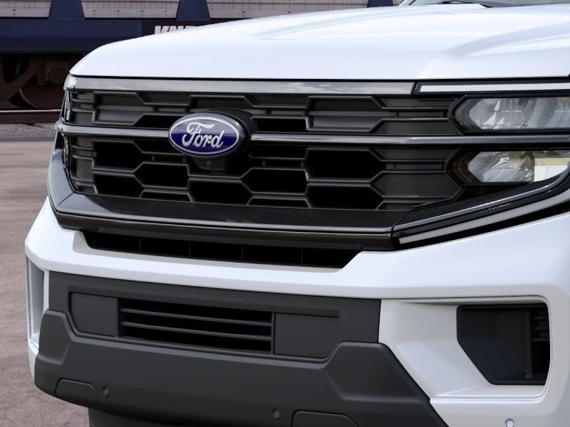 New 2027 Star White Metallic Tri-Coat Ford MAX Active image 17