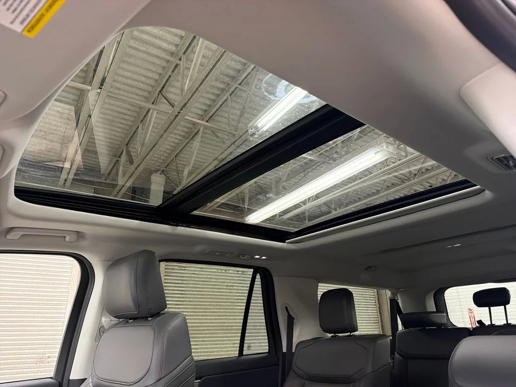 2025 Ford Expedition Active - Photo 10