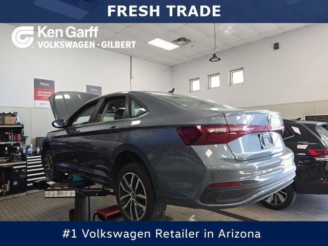 Used 2025 Gray Volkswagen SE image 1
