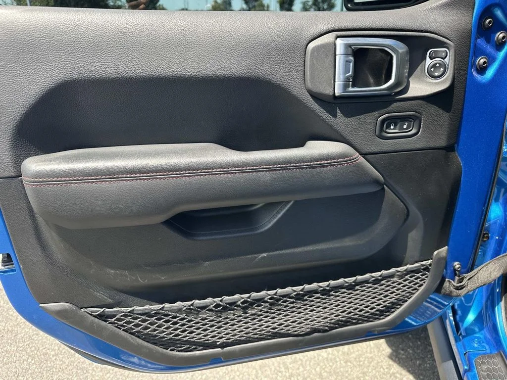 Used 2022 Blue Jeep Unlimited Rubicon image 18