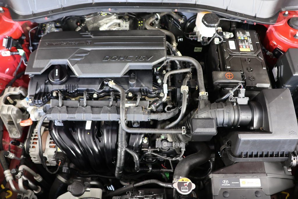 Used 2024 Red Hyundai SEL image 22