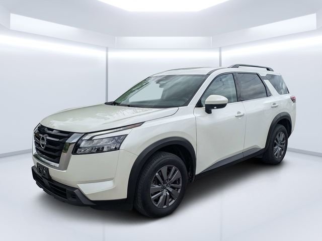 Used 2024 White Nissan SV image 7