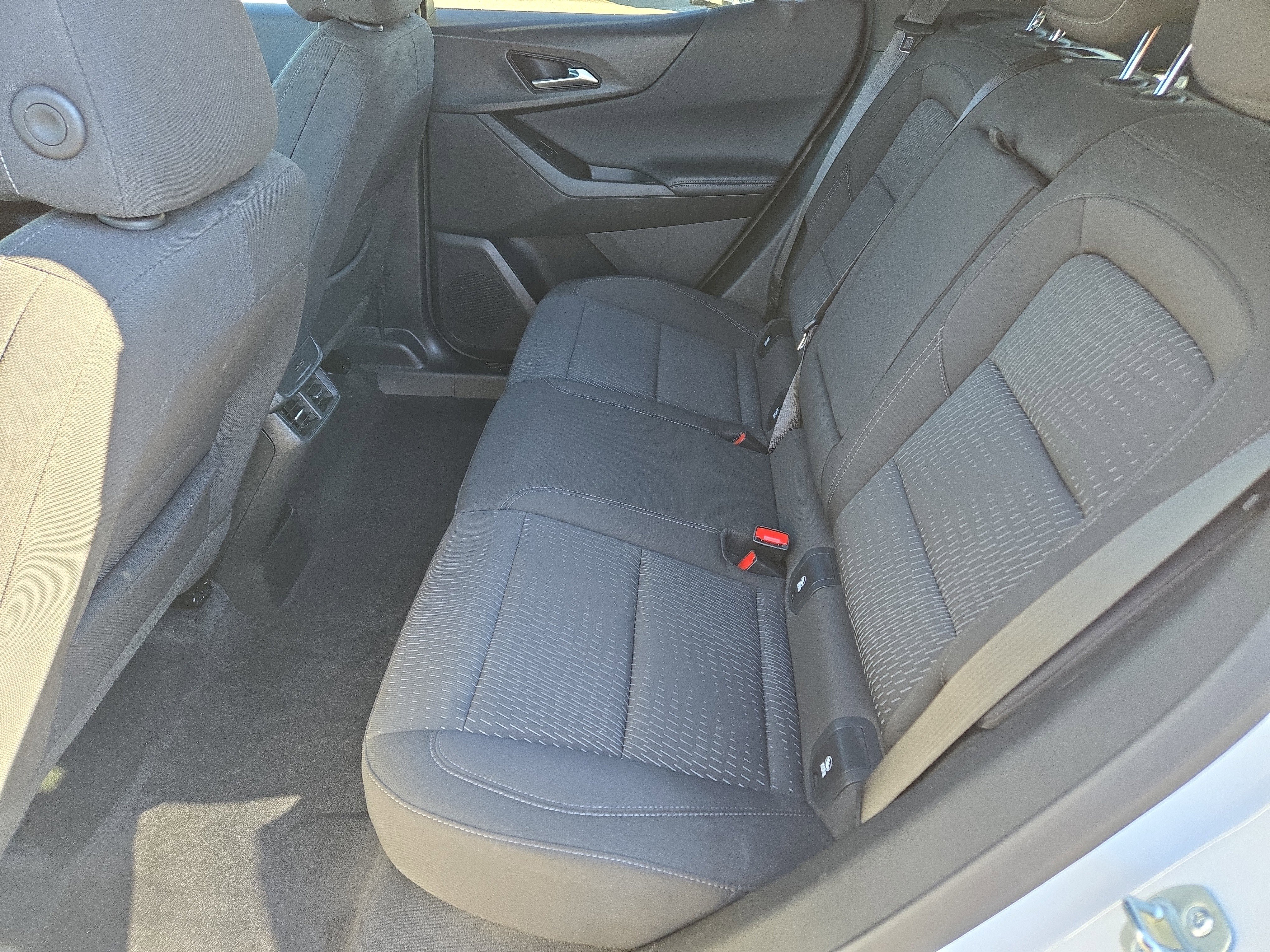 2025 Chevrolet Equinox LT - Photo 16