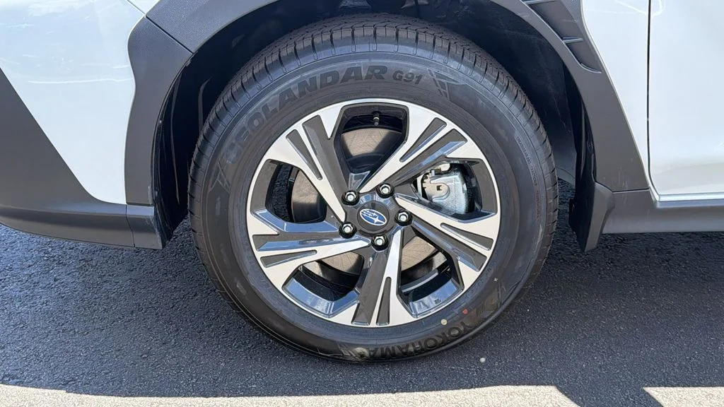 New 2026 CRYSTAL WHITE PEARL Subaru Premium image 9