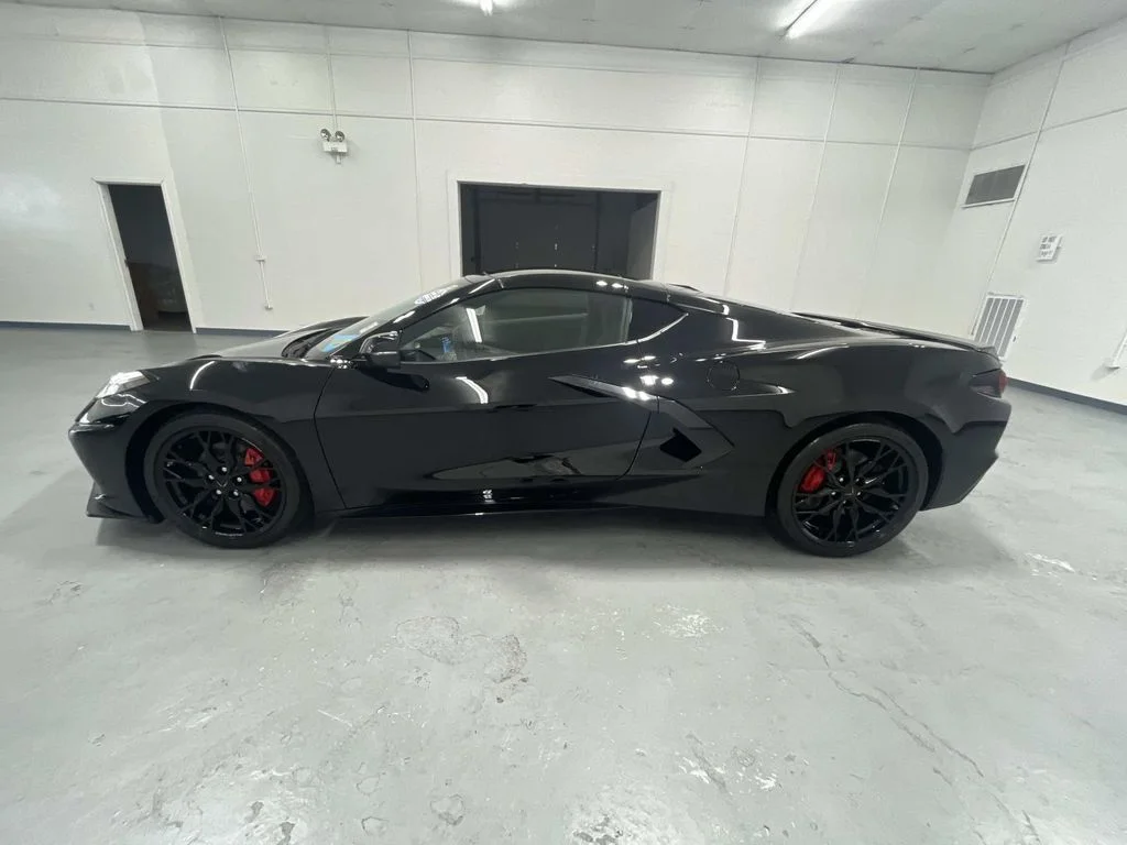 Used 2025 Black Chevrolet 1LT image 5