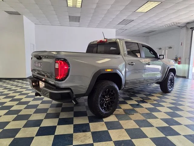 New 2026 Sterling Metallic GMC Elevation image 8