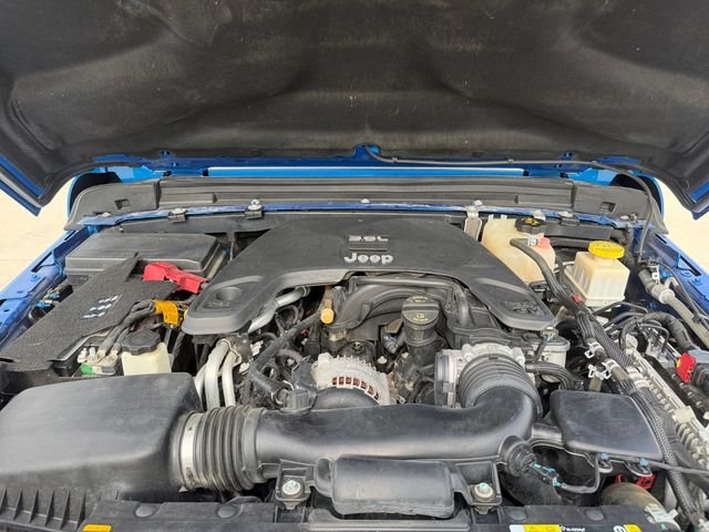 Used 2021 Blue Jeep Mojave image 19