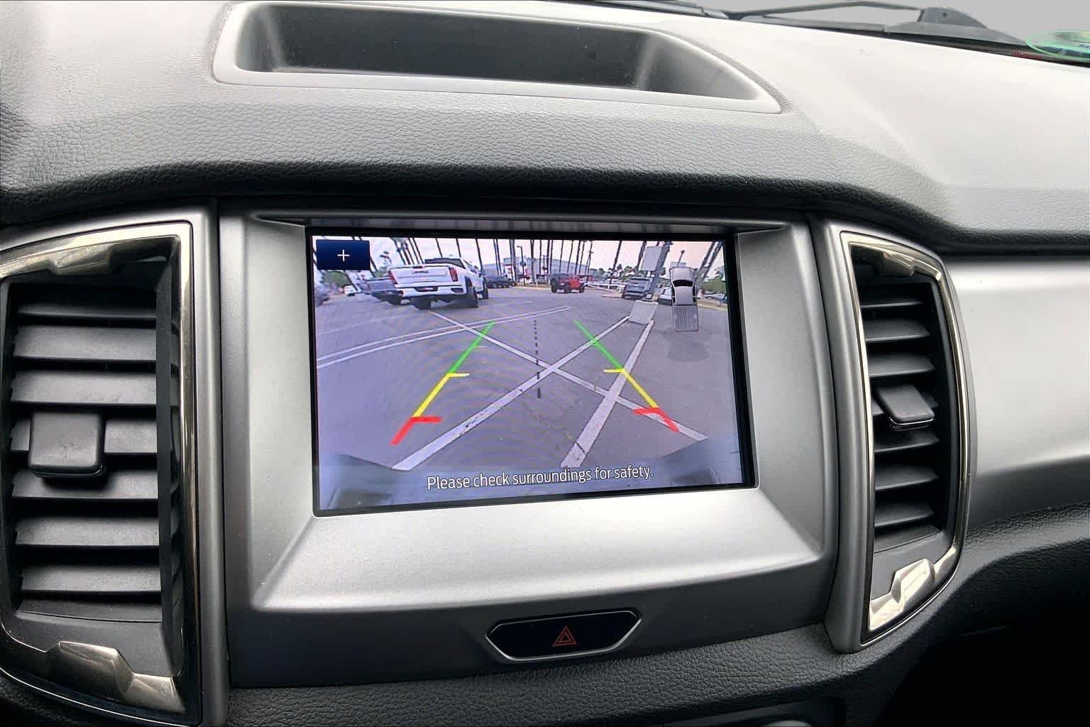 Used 2020 Shadow Black Ford XLT image 24