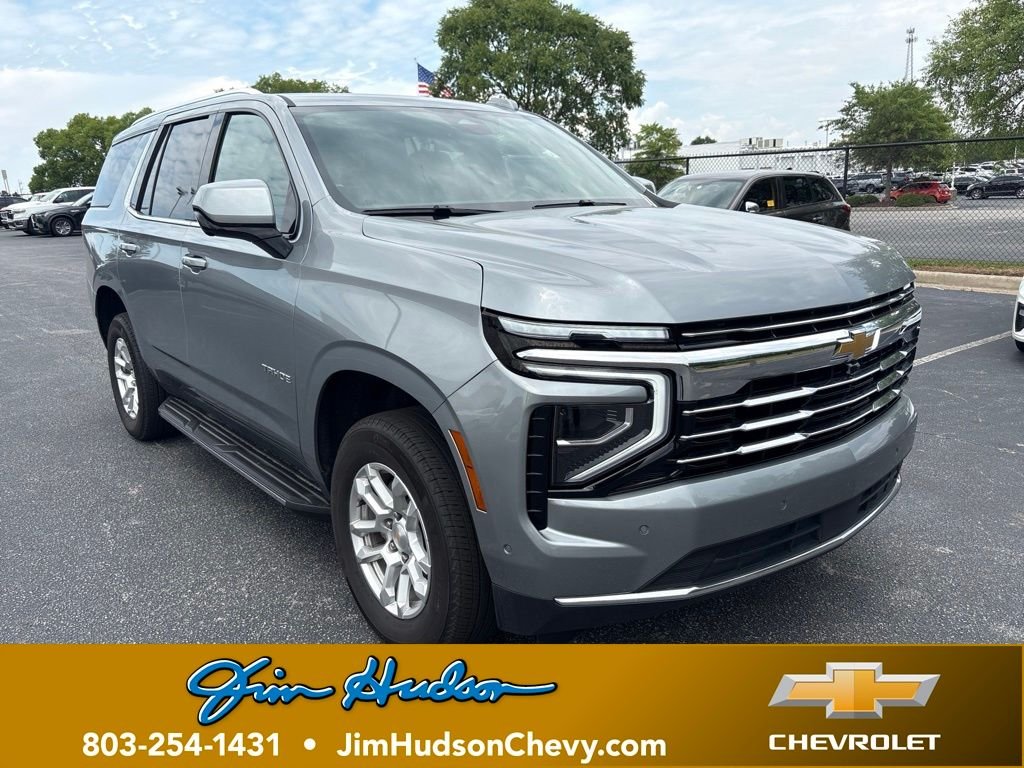 Used 2025 Gray Chevrolet LT image 1