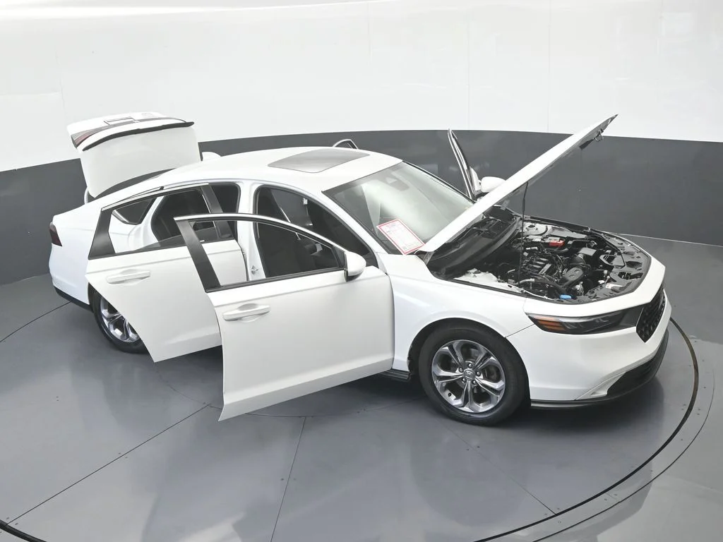 Used 2024 White Honda EX image 68