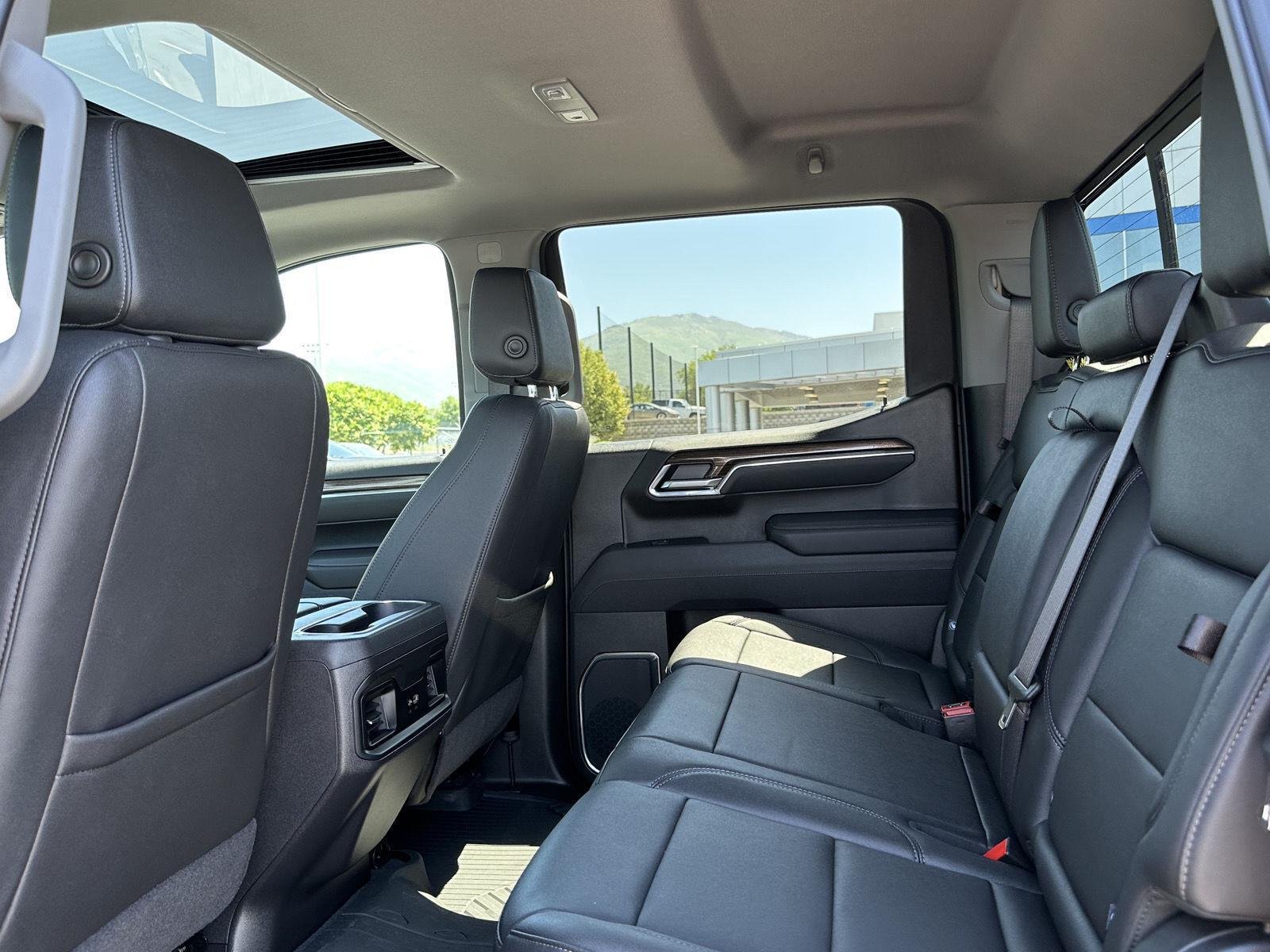 2025 Chevrolet Silverado 1500 LT Trail Boss - Photo 21