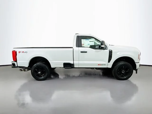 New 2026 Avalanche Ford F-350® XL image 8