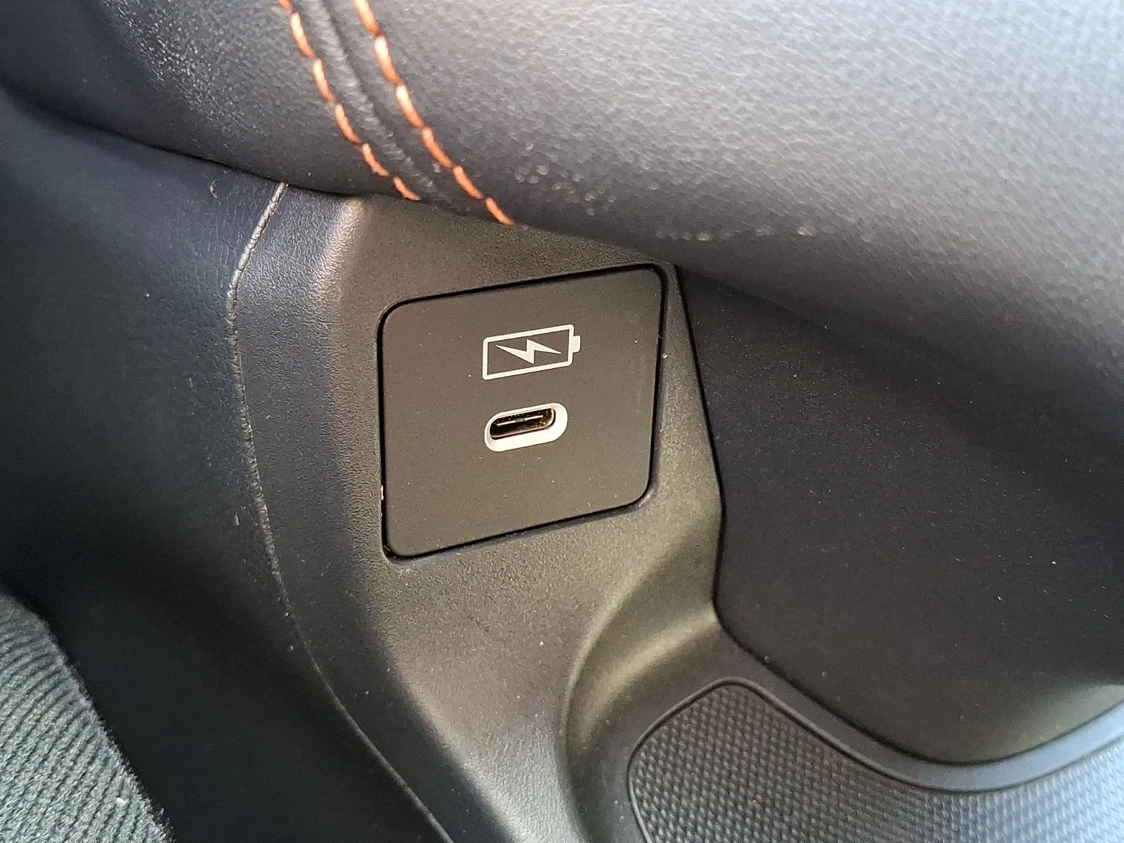 2025 Honda HR-V Sport - Photo 22