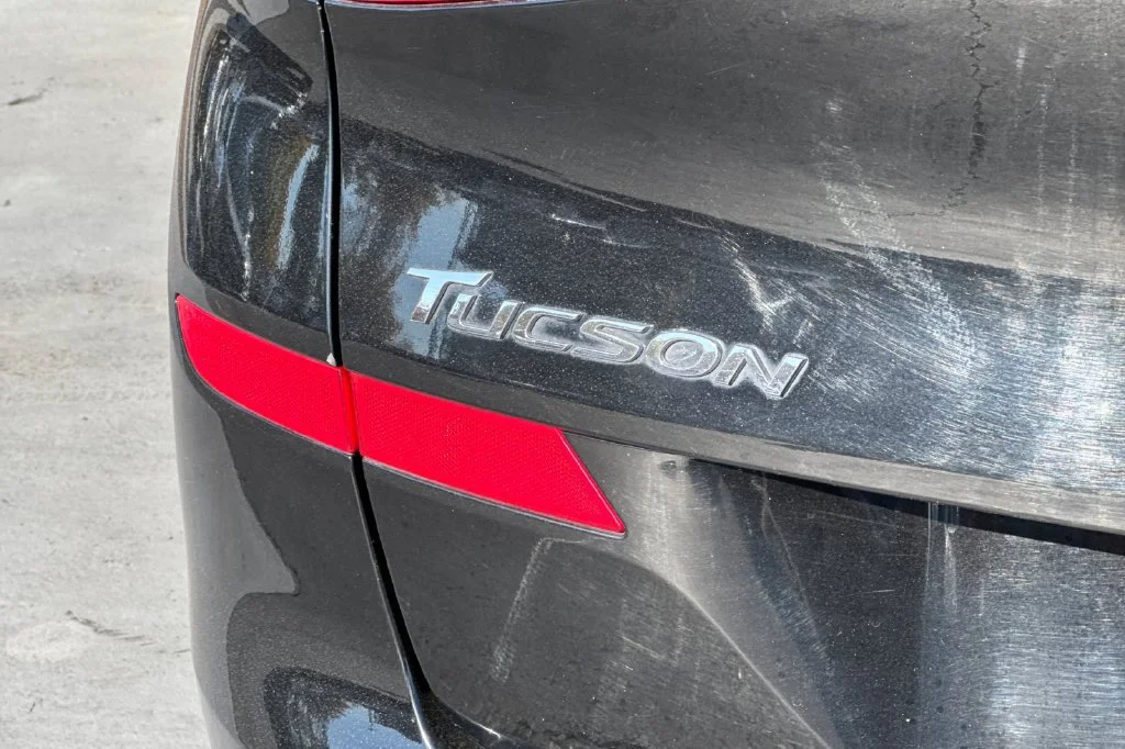 Used 2020 Noir Hyundai Value image 27