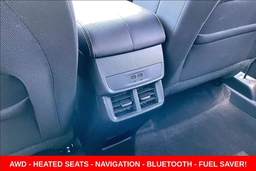 Used 2026 White GMC Elevation image 10