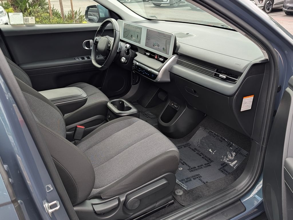 2024 Hyundai IONIQ 5 SE - Photo 9