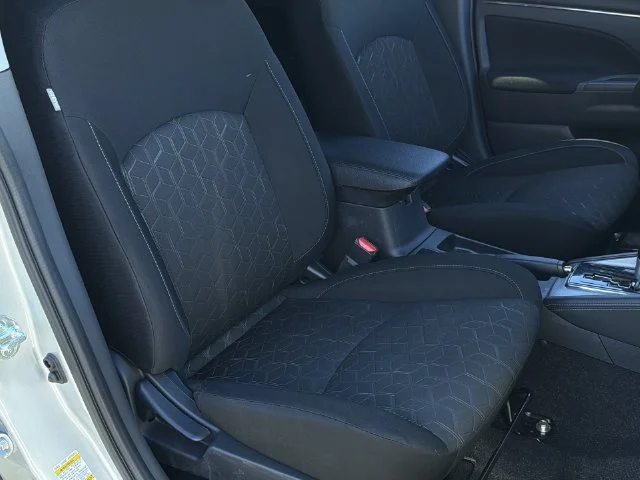Used 2024 Gray Mitsubishi 2.0 ES image 32