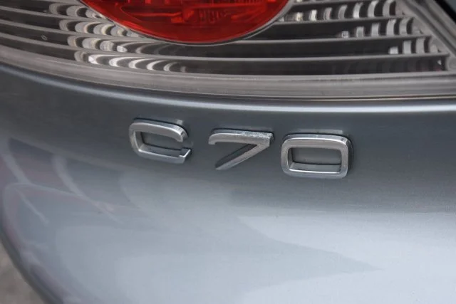 Used 2010 Blue Volvo T5 image 17