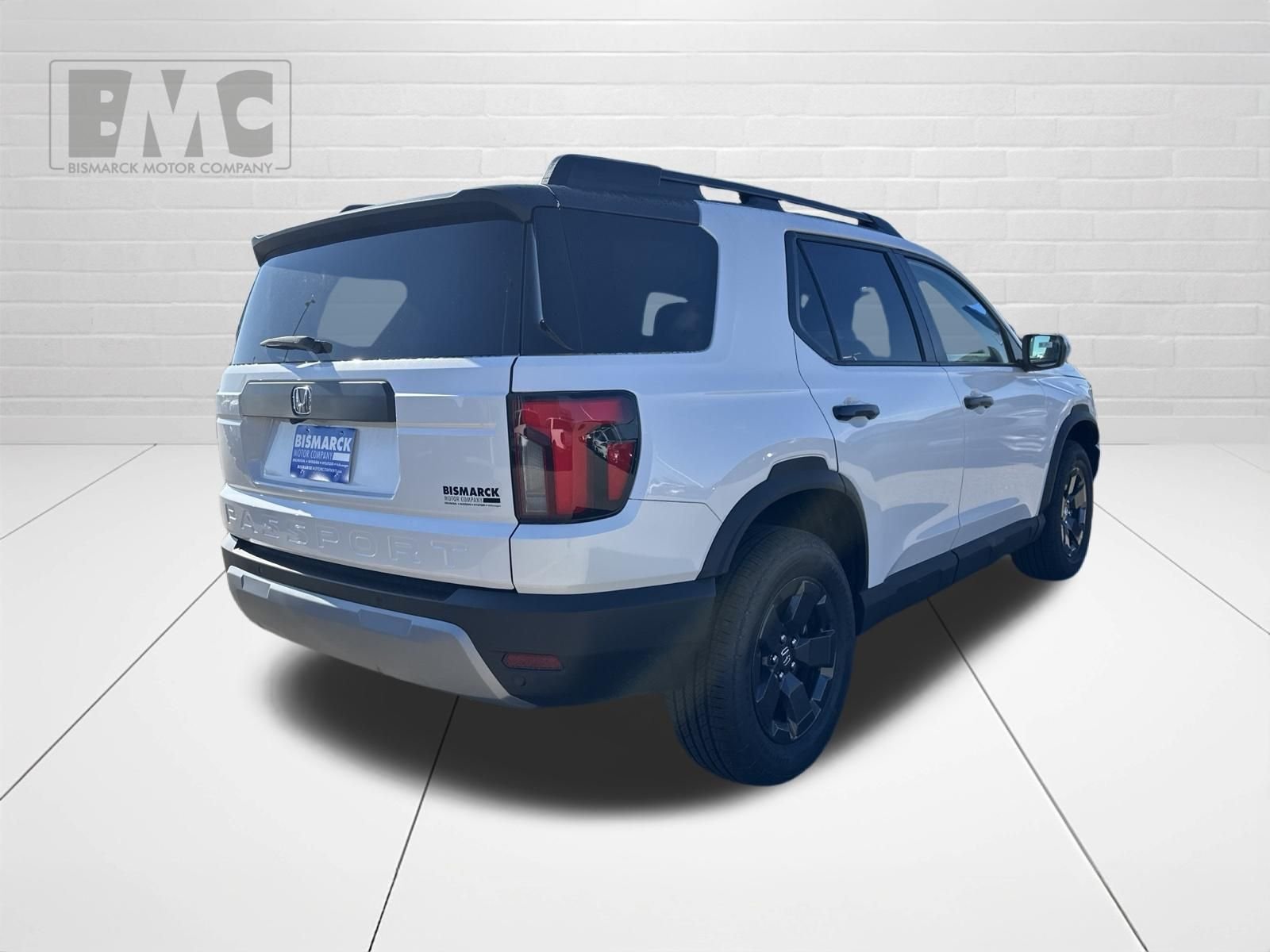 New 2026 White Honda RTL image 3