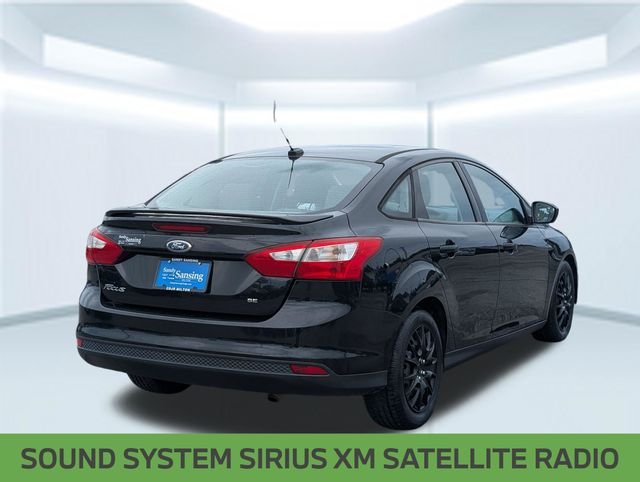 Used 2012 Black Ford SE image 5