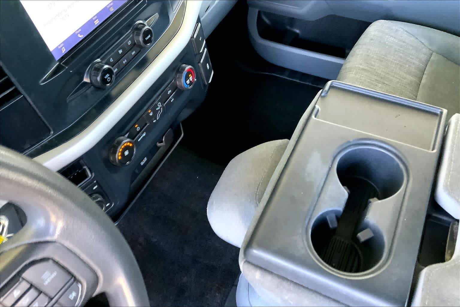 Used 2022 Agate Black Metallic Ford XLT image 33