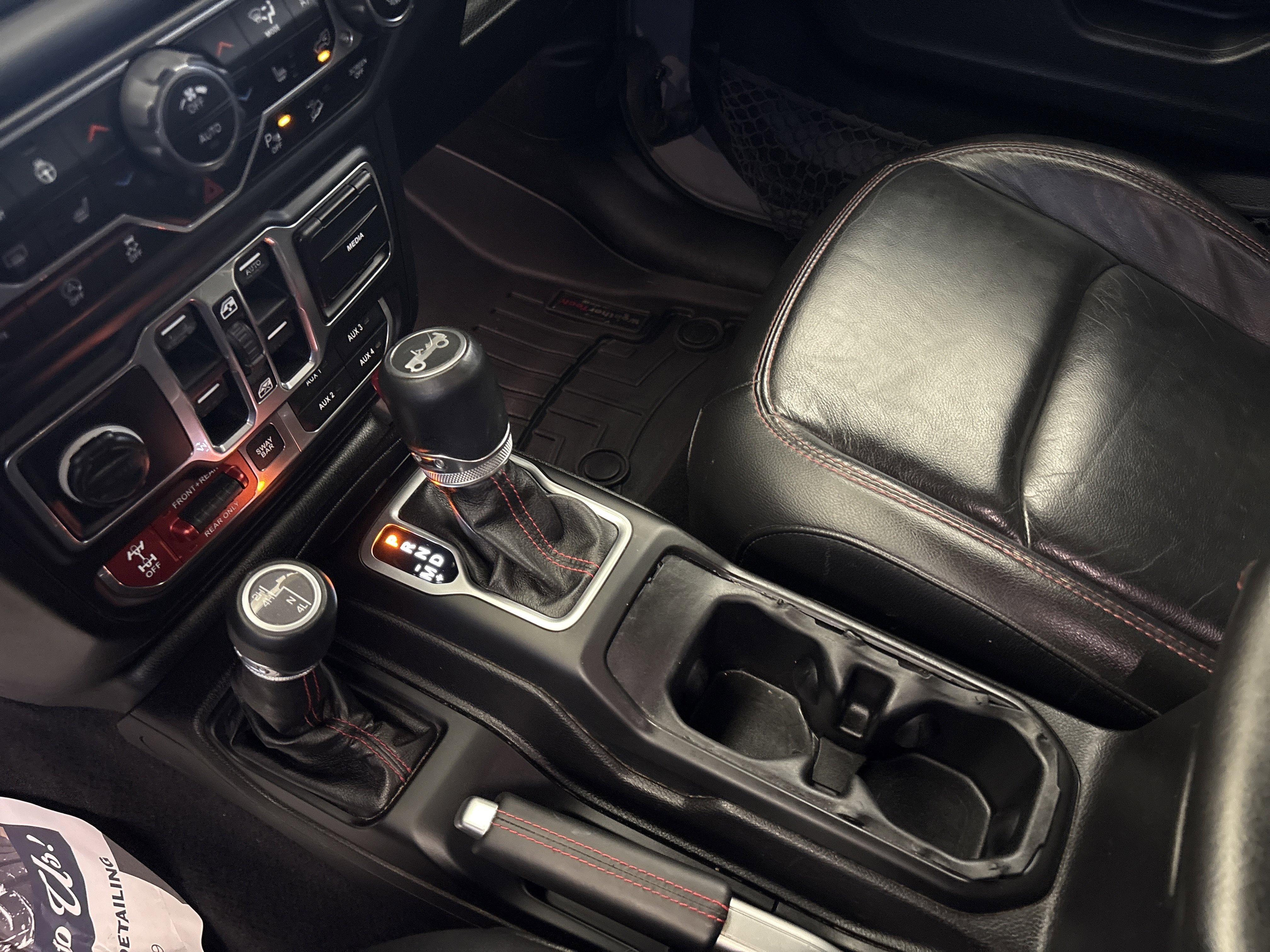 Used 2018 Gray Jeep Rubicon image 21