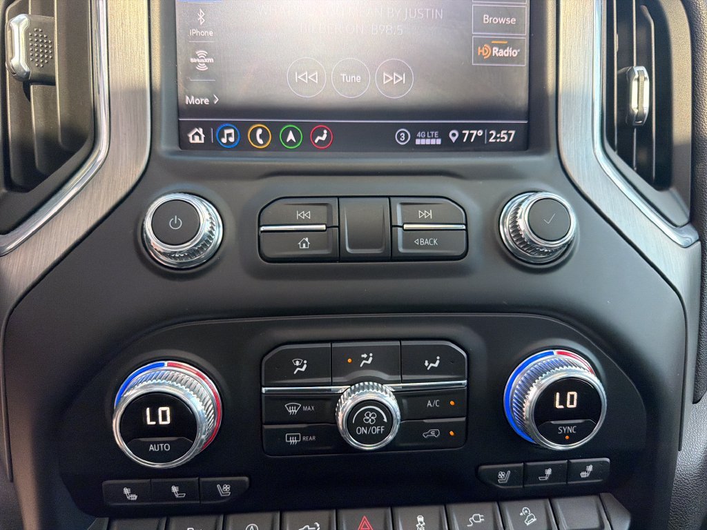 Used 2020 White GMC Denali image 24