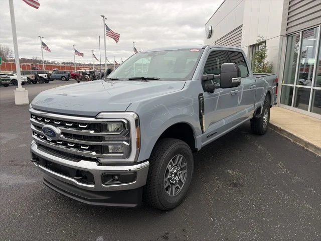 New 2026 Glacier Gray Metallic Tri-Coat Ford F-250® Lariat® image 34