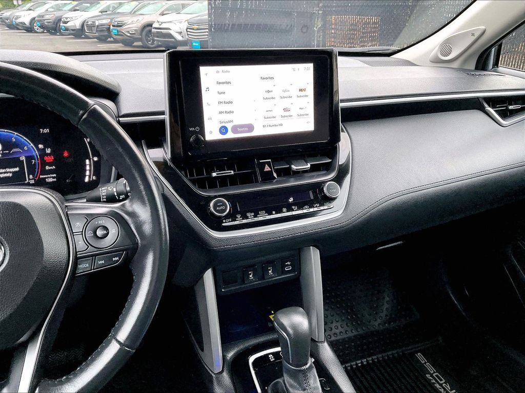 Used 2023 Silver Toyota XLE image 18