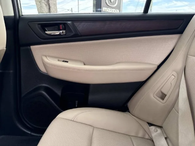 Used 2017 Green Subaru 2.5i image 17