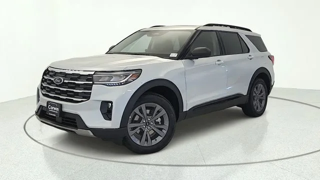 New 2026 Space White Metallic Ford Active image 1
