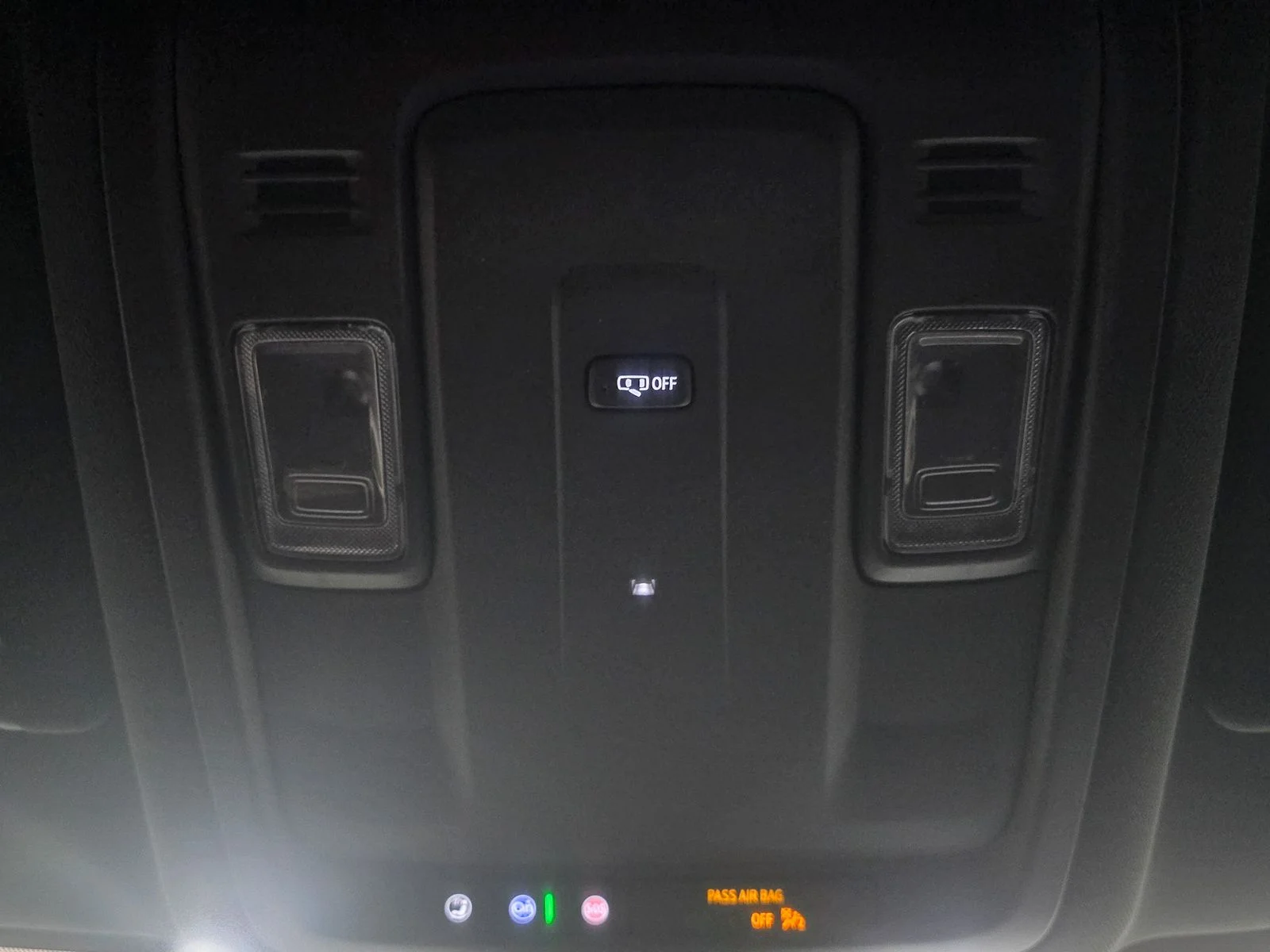2025 Chevrolet Tahoe LS - Photo 32