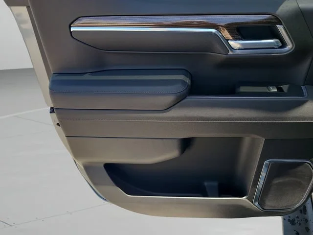 New 2026 Sterling Gray Metallic Chevrolet RST image 15