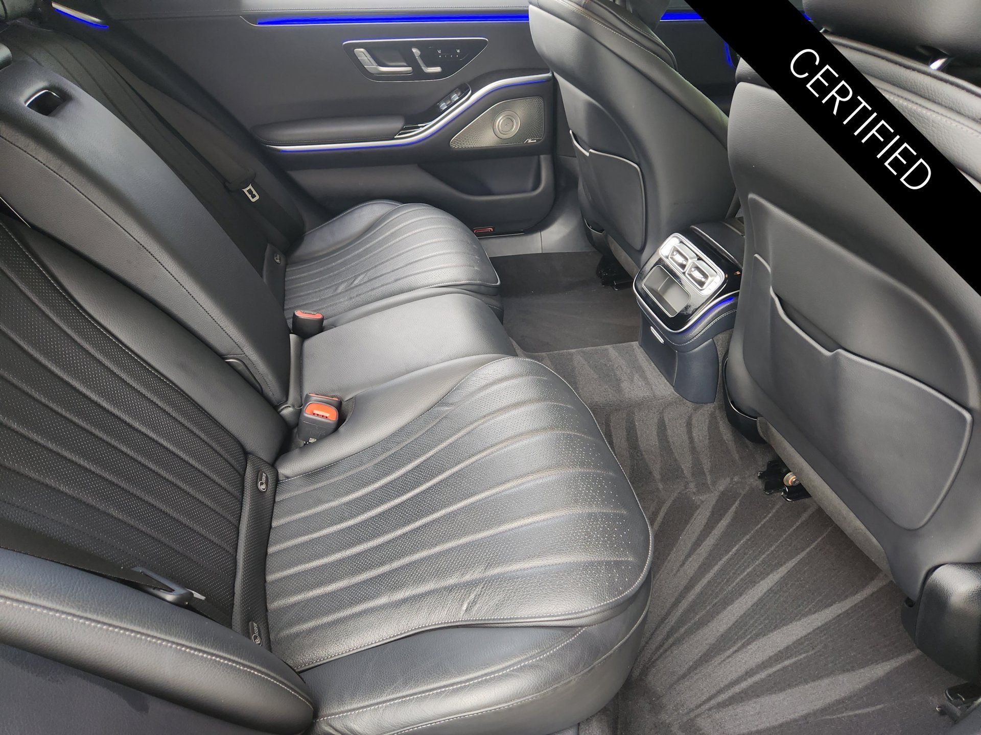 Certified Used 2022 Obsidian Black Metallic Mercedes-Benz S 500 image 32