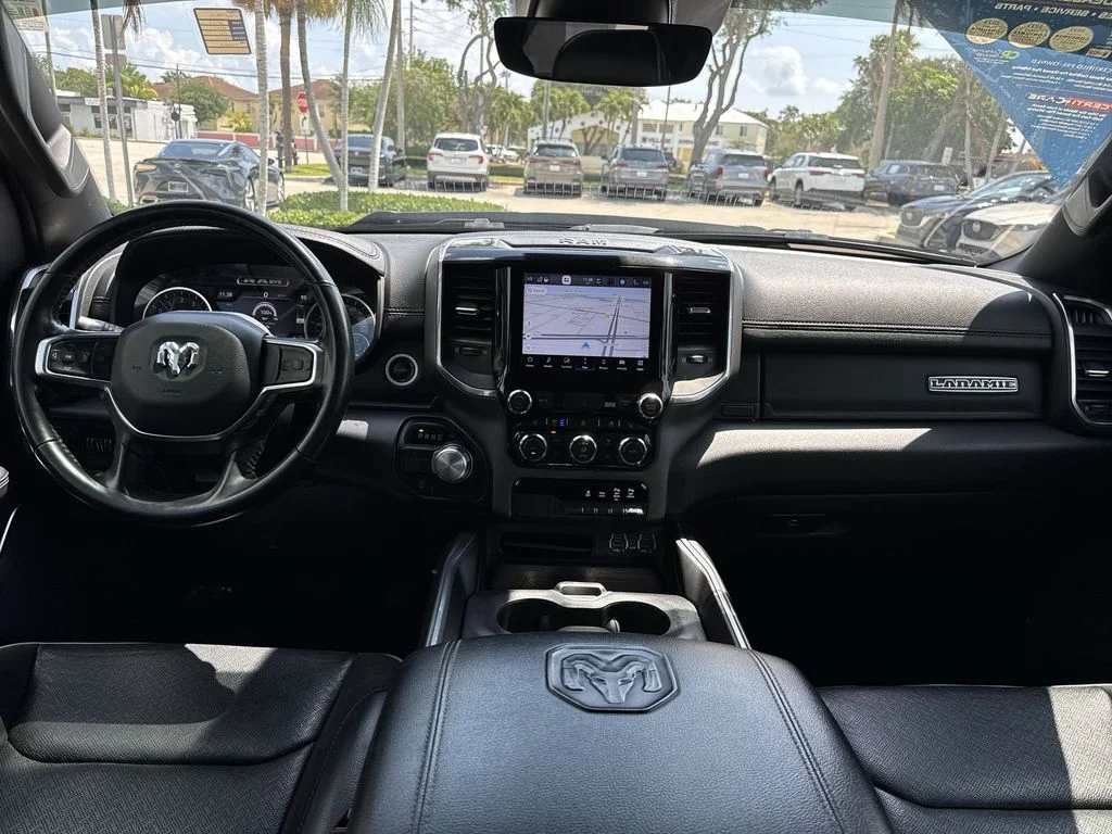 Used 2022 Diamond Black Ram Laramie image 14