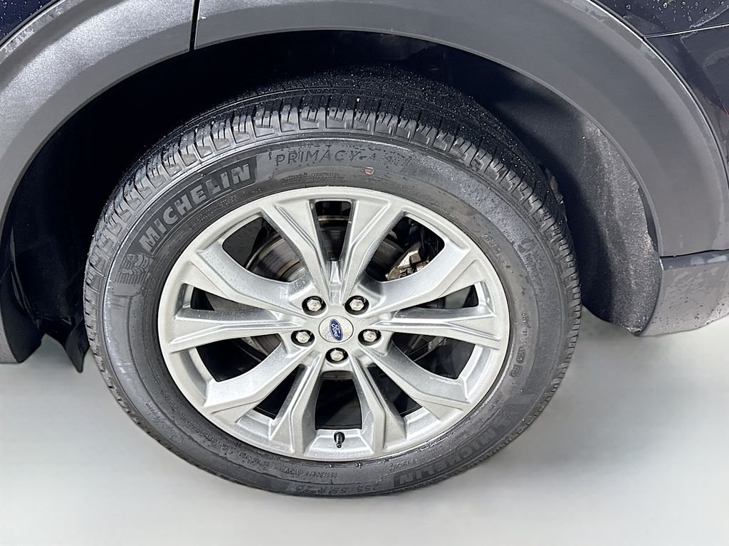 Used 2023 Agate Black Metallic Ford XLT image 31