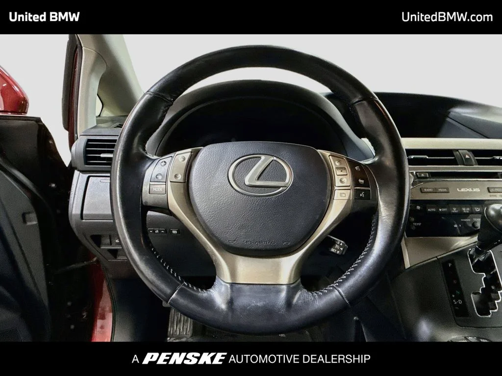 Used 2015 Mica Lexus 450h image 13