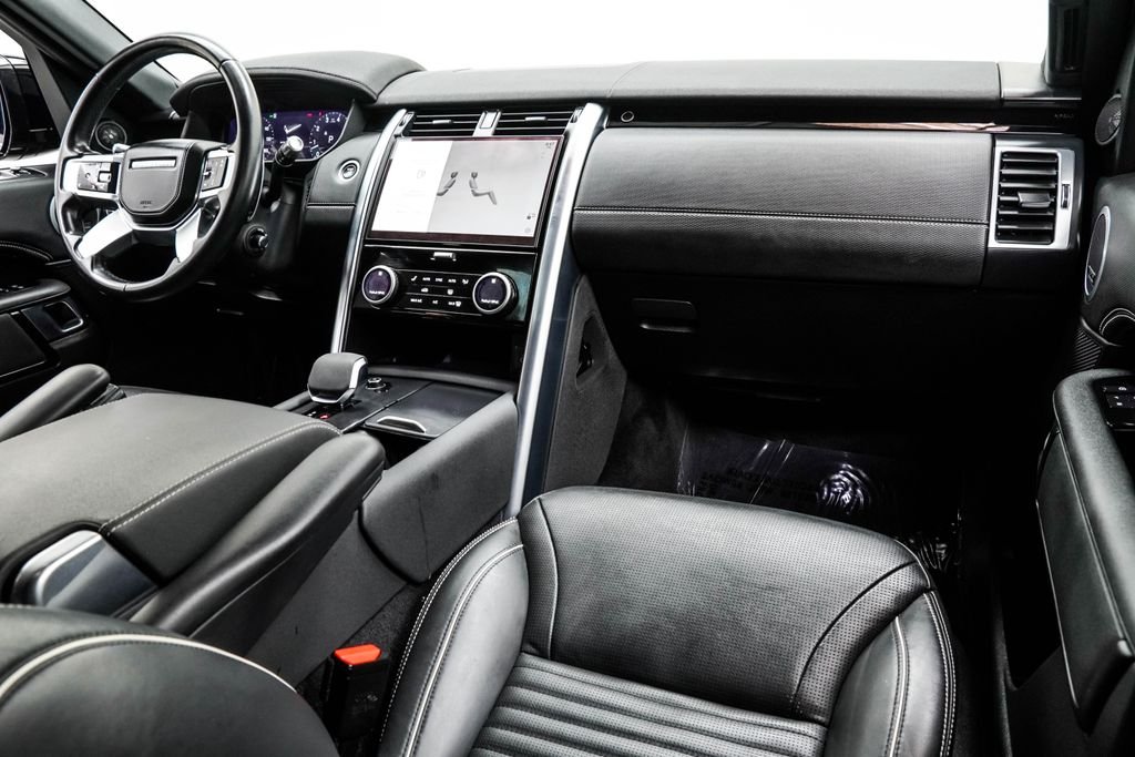 Used 2022 Black Land Rover HSE R-Dynamic image 23