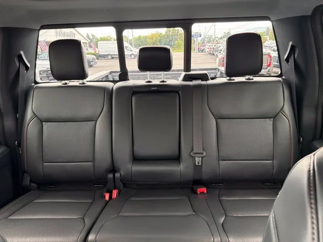 New 2026 Carbonized Gray Metallic Ford F-350® Lariat® image 32