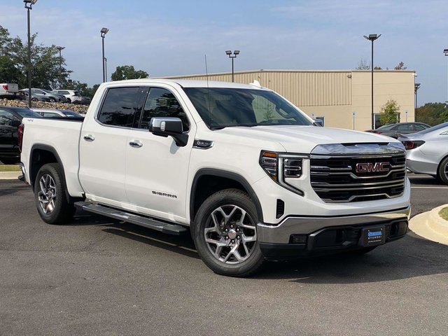 2024 GMC Sierra 1500 SLT
