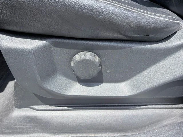 Used 2020 Silver Ford XL image 16