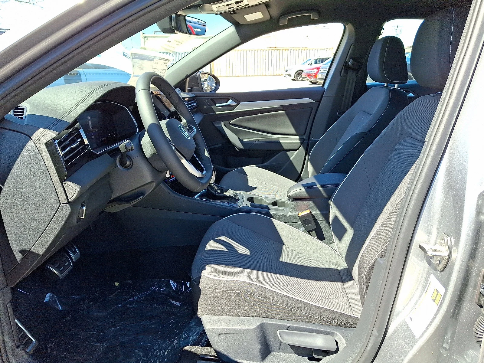 2026 Volkswagen Jetta Sport - Photo 10