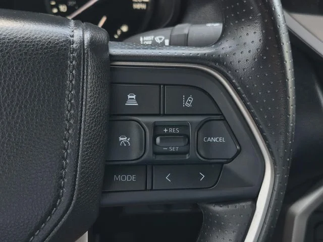 Used 2025 Ice Cap Toyota SR5 image 21