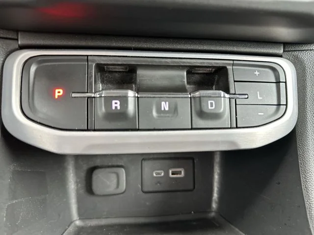 Used 2020 Red GMC SLE image 22